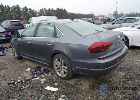 2017 Volkswagen Passat 1.8T Se from USA, damaged, VIN 1VWGT7A38HC033925